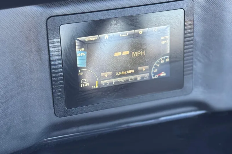 Slide: The Image of Dashboard display of a 2019 Yamaha Boats SX190 showing speed and fuel level. - 24