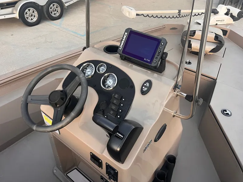 Slide: The Image of Excel 183 Bay Pro 2023 - 5