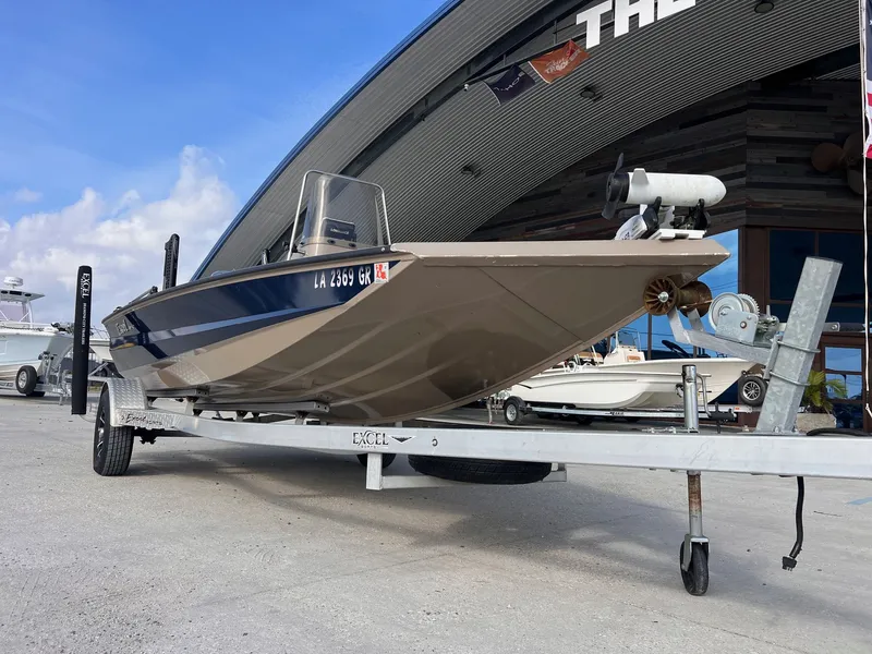 Slide: The Image of Excel 183 Bay Pro 2023 - 8