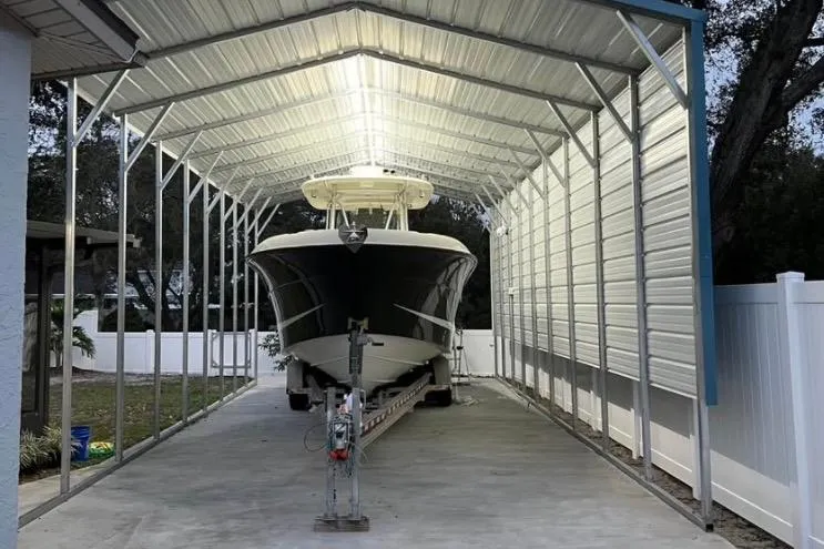 Slide: The Image of 2008 Hydra-Sports Vector 2900 CC boat on trailer in covered storage. - 2