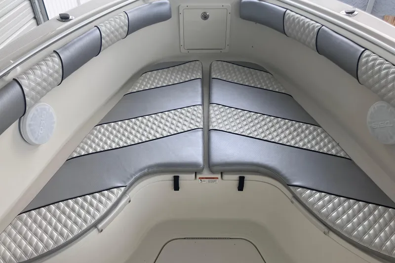 Slide: The Image of 2008 Hydra-Sports Vector 2900 CC boat interior with quilted silver seating. - 22