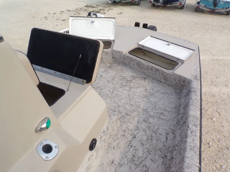 Slide: The Image of Dargel SKOUT 210SKT 2019 - 10