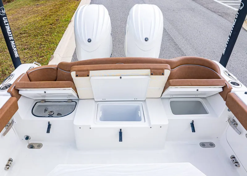 Slide: The Image of Sea Hunt Ultra 265 SE 2026 - 7