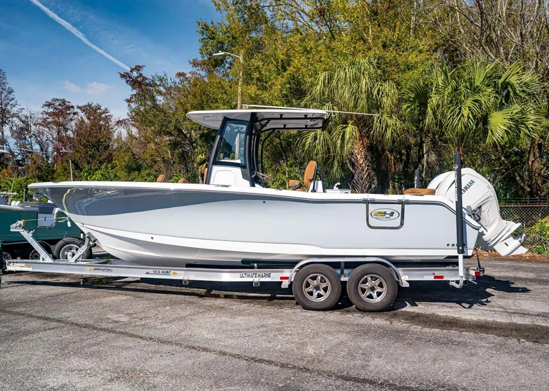 Slide: The Image of Sea Hunt Ultra 275 SE 2026 - 2