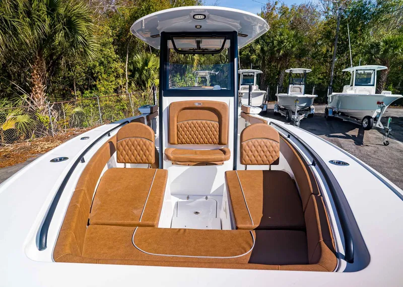 Slide: The Image of Sea Hunt Ultra 275 SE 2026 - 20