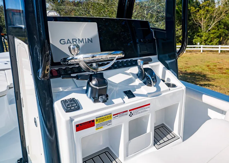 Slide: The Image of Sea Hunt BX 25 FS 2026 - 13