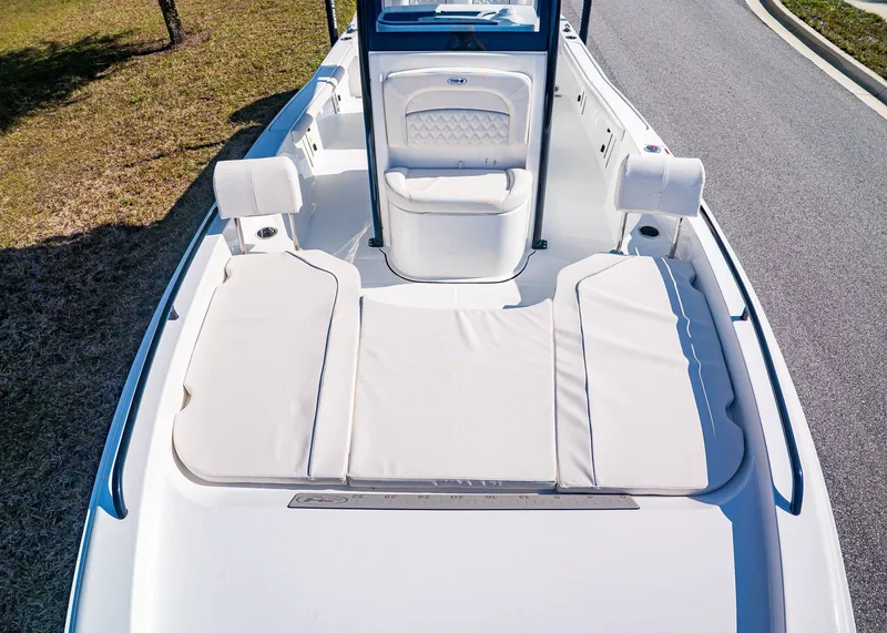 Slide: The Image of Sea Hunt BX 25 FS 2026 - 22