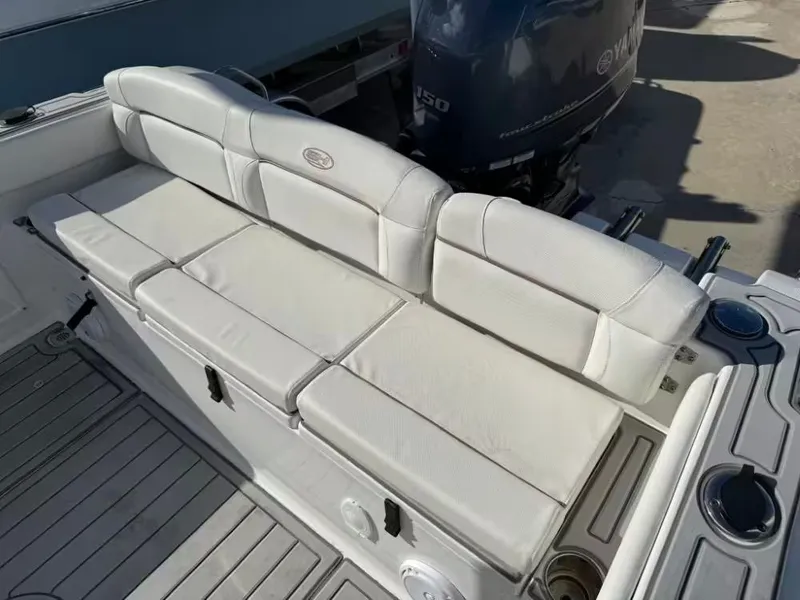 Slide: The Image of Sea Hunt Ultra 219 2019 - 4