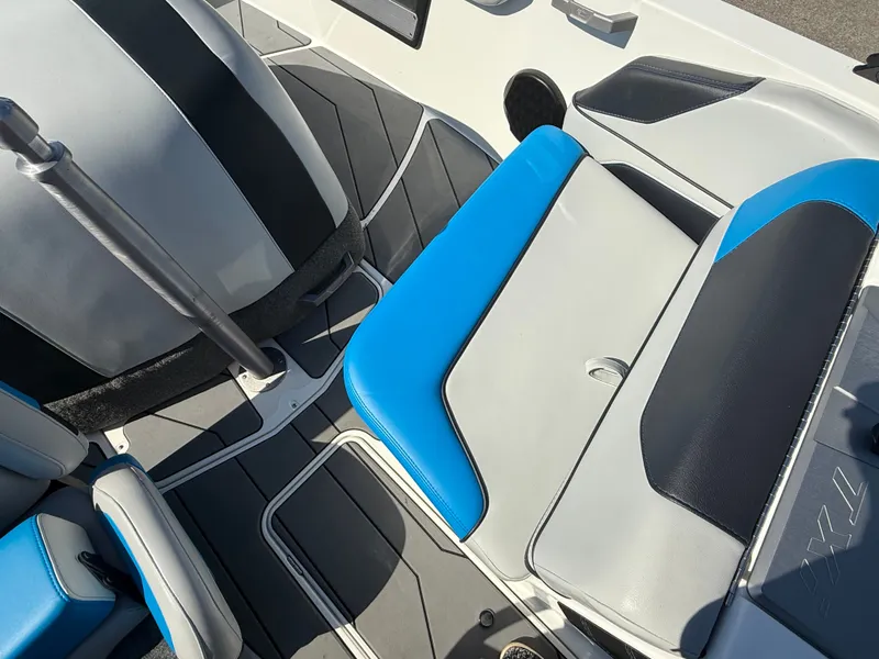 Slide: The Image of Malibu Response TXi 2023 - 718