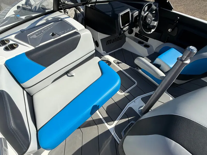 Slide: The Image of Malibu Response TXi 2023 - 823