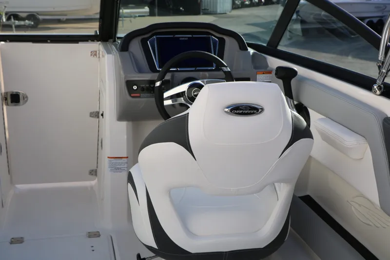 Slide: The Image of Chaparral 21 SSi 2026 - 23