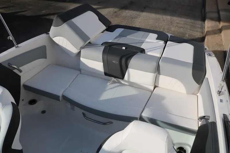 Slide: The Image of Chaparral 21 SSi 2026 - 30