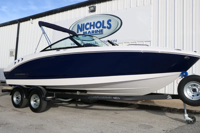 Slide: The Image of Chaparral 21 SSi 2026 - 4