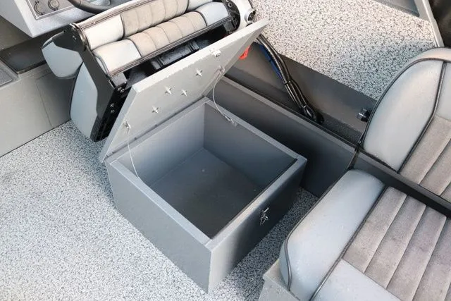 Slide: The Image of Alumaweld Stryker 202 2026 - 24