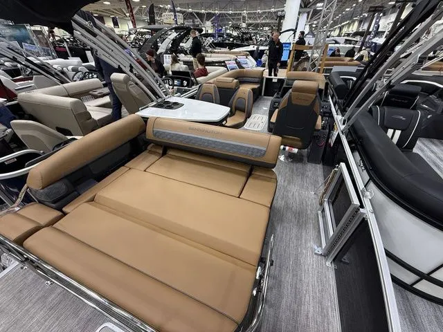 Slide: The Image of Bennington S Swingback 23 SSB 2026 - 19