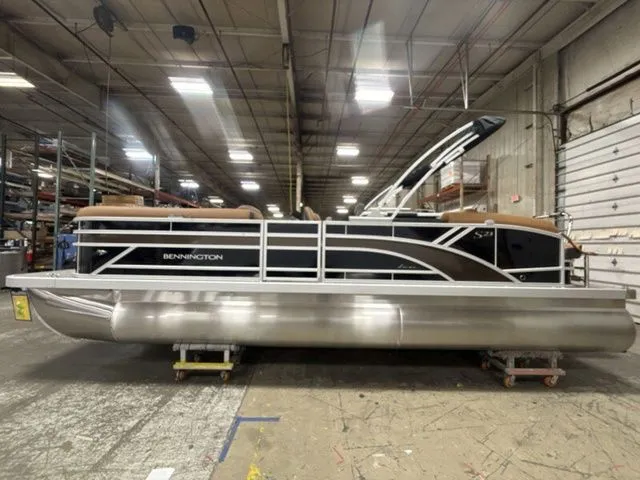 Slide: The Image of Bennington S Swingback 23 SSB 2026 - 4