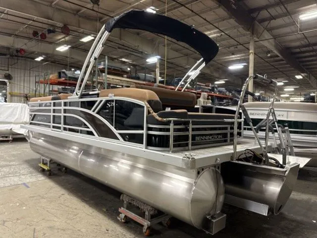 Slide: The Image of Bennington S Swingback 23 SSB 2026 - 5