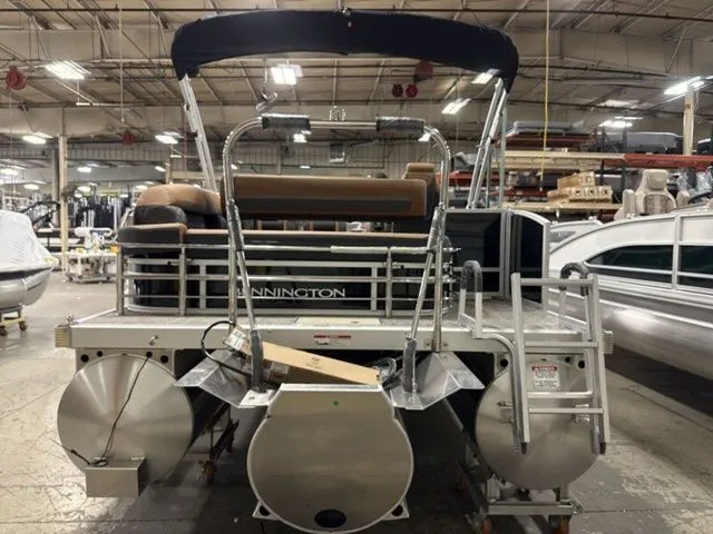 Slide: The Image of Bennington S Swingback 23 SSB 2026 - 6