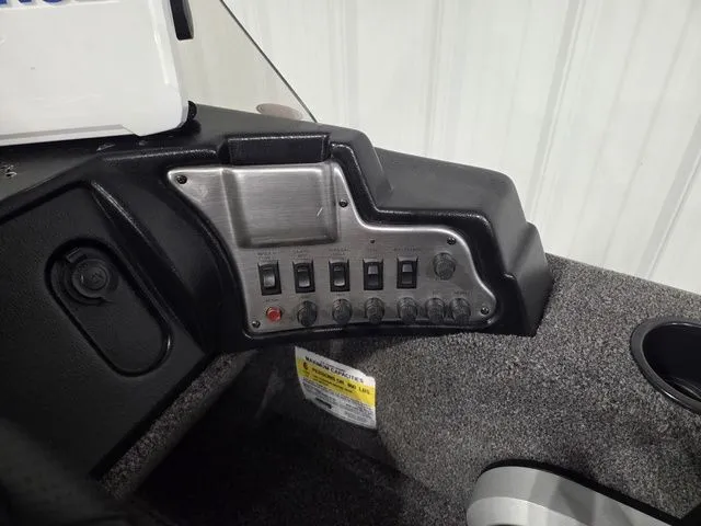 Slide: The Image of Lund 1650 Rebel XS SS 2019 - 17