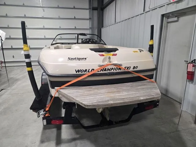 Slide: The Image of Nautique Ski Nautique 1999 - 3