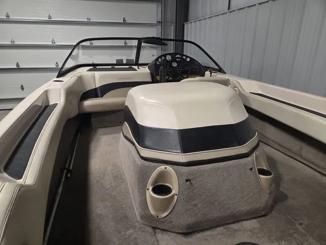 Slide: The Image of Nautique Ski Nautique 1999 - 6