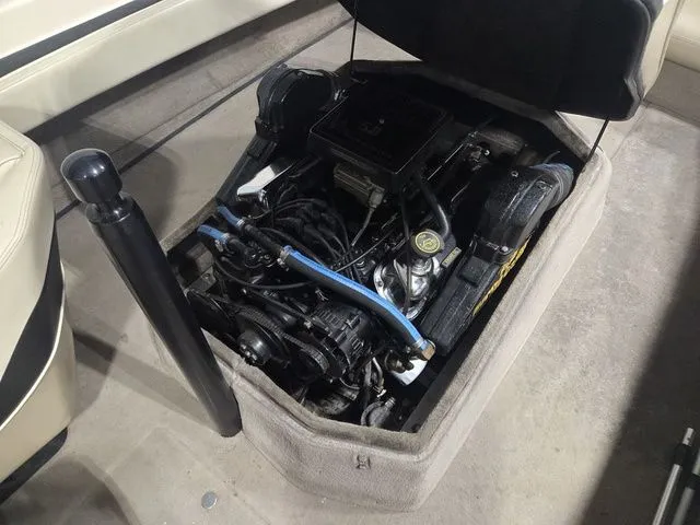 Slide: The Image of Nautique Ski Nautique 1999 - 8