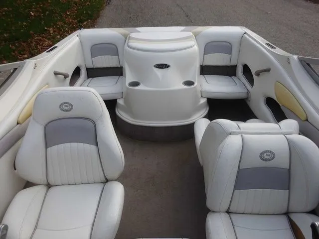 Slide: The Image of Stingray 185 LS 2009 - 14