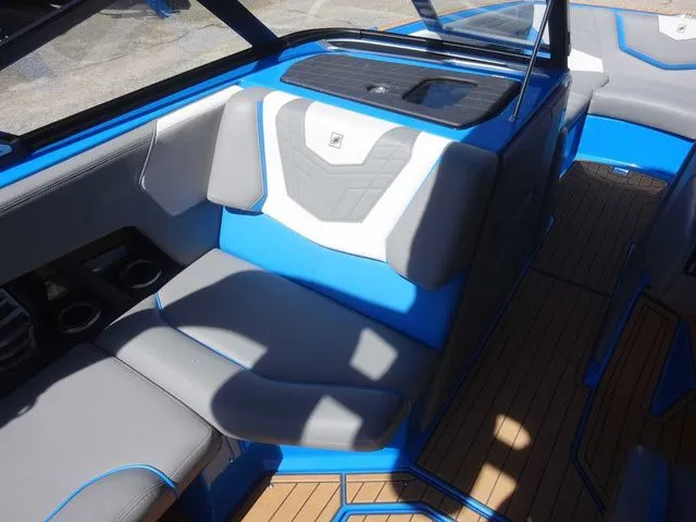 Slide: The Image of Nautique G23 2021 - 14