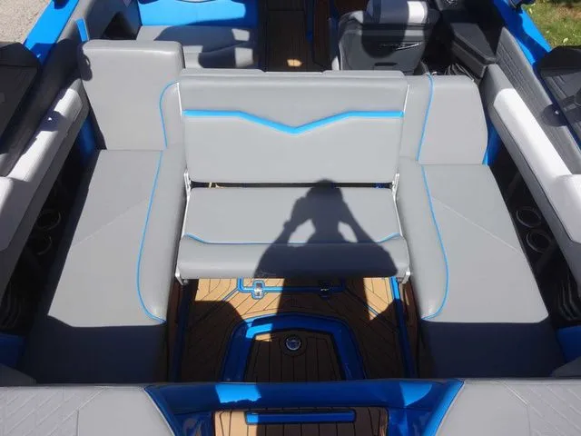 Slide: The Image of Nautique G23 2021 - 7