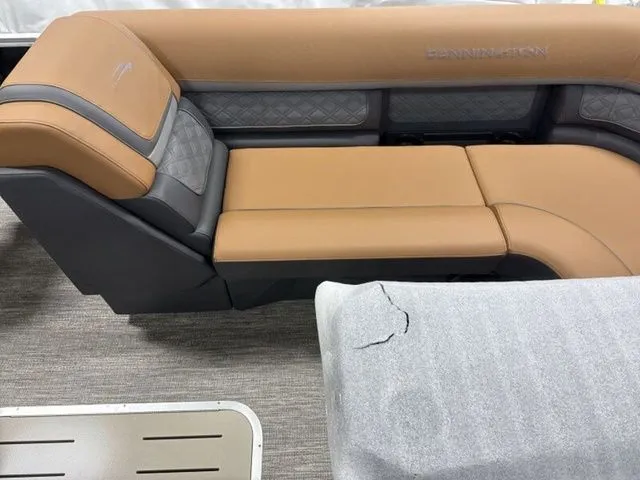 Slide: The Image of Bennington S Swingback 23 SSB 2026 - 9