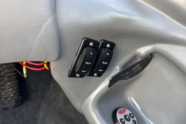 Slide: The Image of Tigé RIDERS EDITION 2001 - 24