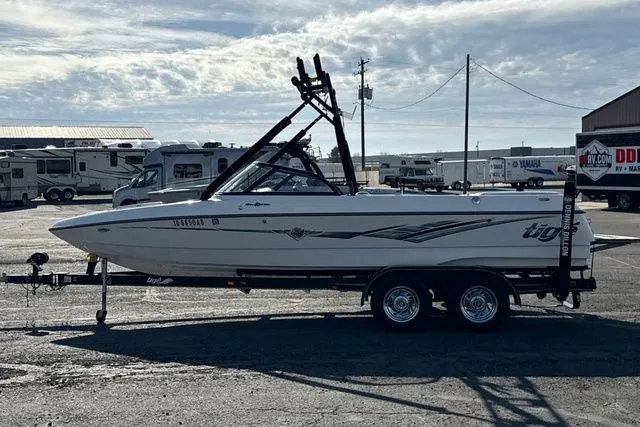 Slide: The Image of Tigé RIDERS EDITION 2001 - 5