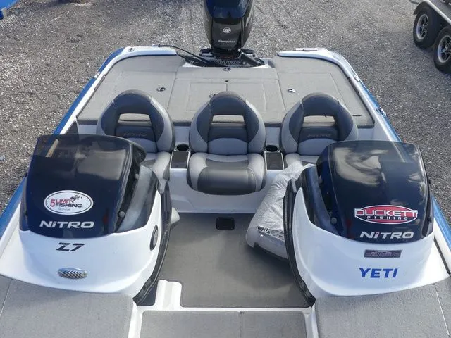 Slide: The Image of Nitro Z-7 2015 - 13