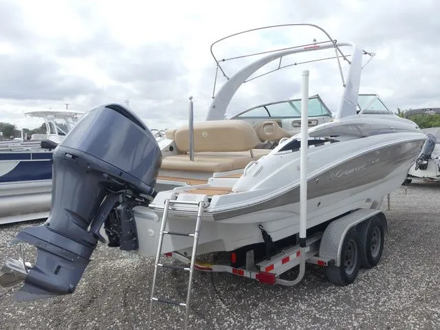 Slide: The Image of Crownline Boats E26 XS 2018 - 5
