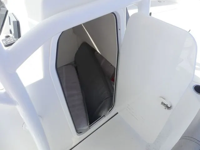 Slide: The Image of Sea Pro 219 Center Console 2021 - 17