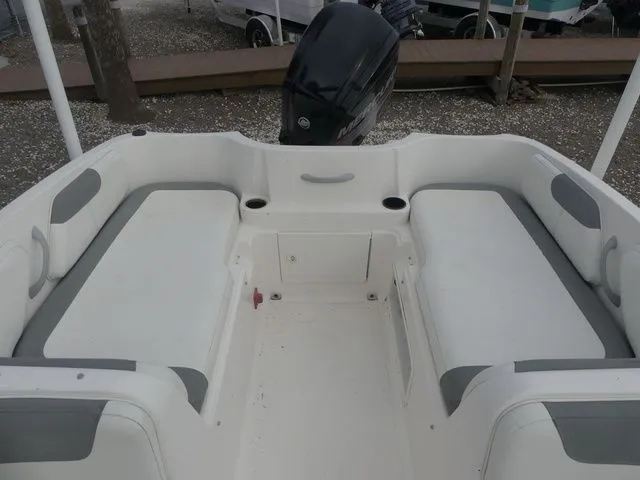 Slide: The Image of Bayliner Element XL 2015 - 14