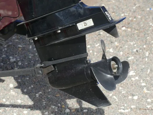 Slide: The Image of Tracker Pro 170 2021 - 11