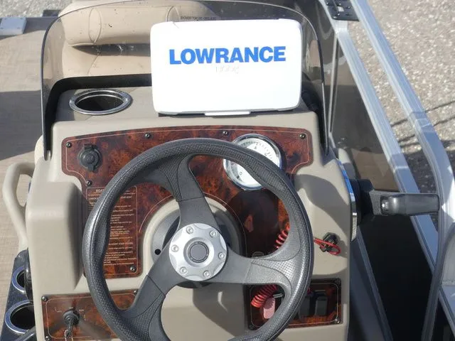 Slide: The Image of Sun Tracker Bass Buggy 16 DLX 2021 - 16