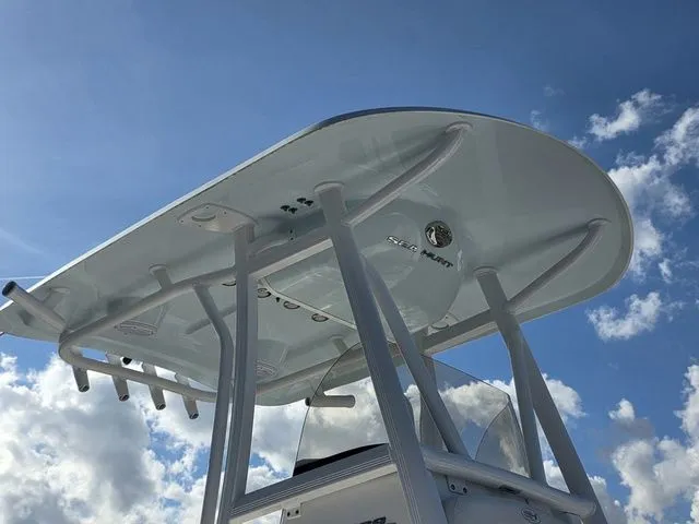 Slide: The Image of Sea Hunt Ultra 229 2024 - 13