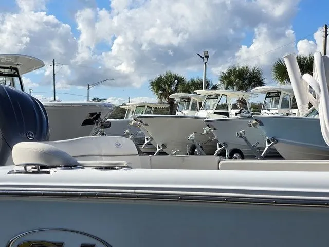 Slide: The Image of Sea Hunt Ultra 229 2024 - 15