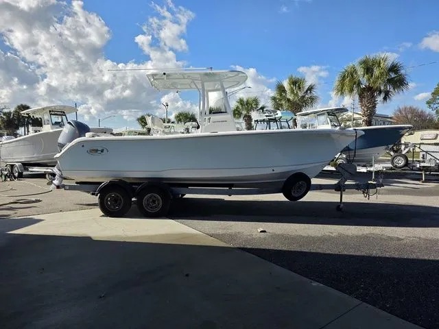 Slide: The Image of Sea Hunt Ultra 229 2024 - 16