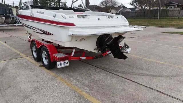 Slide: The Image of Glastron GT 225 2008 - 5