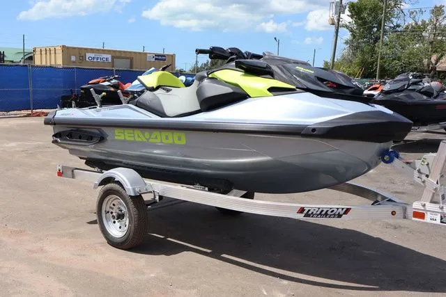 Slide: The Image of Sea-Doo RXP-X 2026 - 6