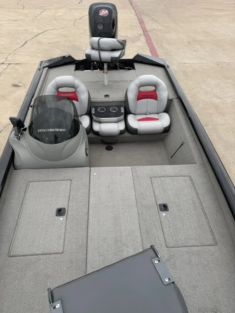 Slide: The Image of Tracker Pro Team 190 TX 2013 - 7