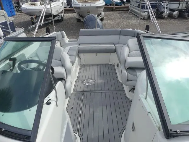 Slide: The Image of NauticStar 243 DC 2021 - 15