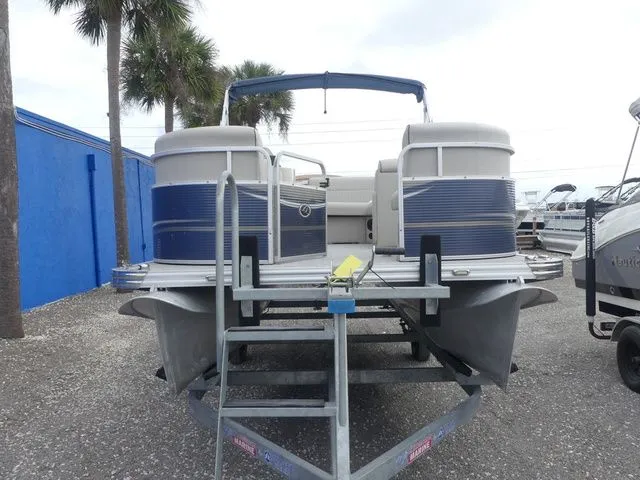 Slide: The Image of Apex Marine 818 Fish 2022 - 2