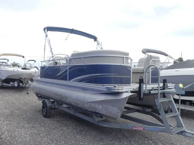 Slide: The Image of Apex Marine 818 Fish 2022 - 3