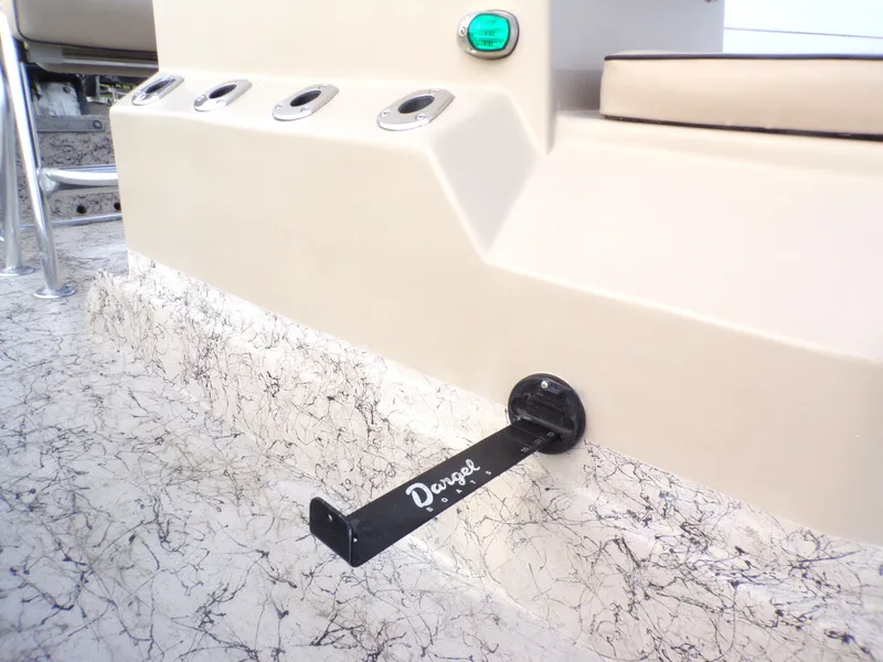 Slide: The Image of Dargel SKOUT 210SKT 2019 - 13