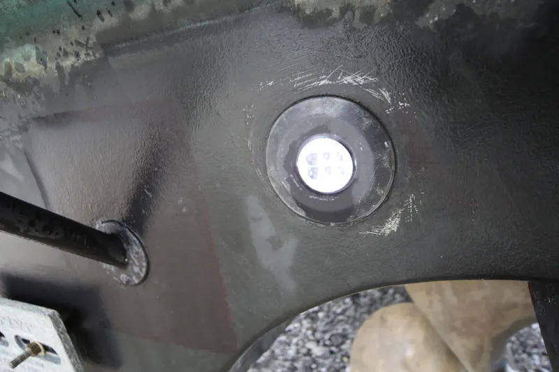 Slide: The Image of LED light on a 2014 San Juan 41 boat hull. - 12