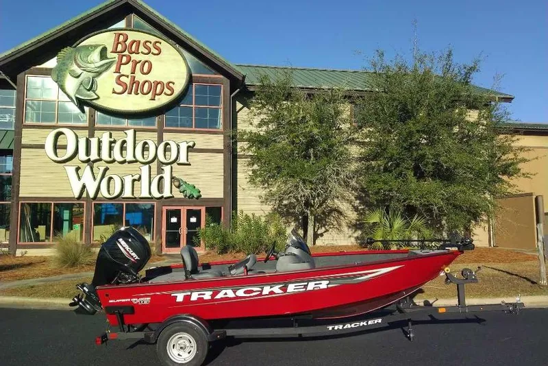 The Image of 2026 Tracker Super Guide V-16 SC boat at Bass Pro Shops Outdoor World. - 0